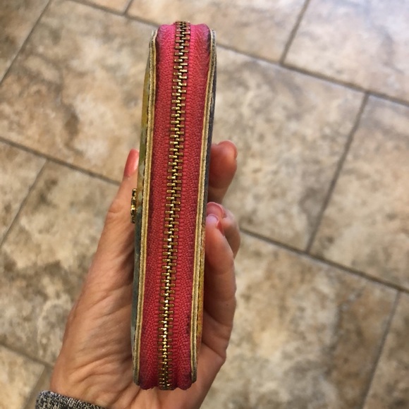 Tory Burch wallet - Picture 5 of 11